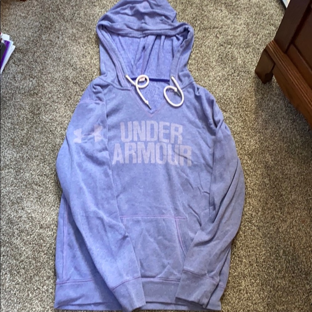 Under Armour Sweatshirt